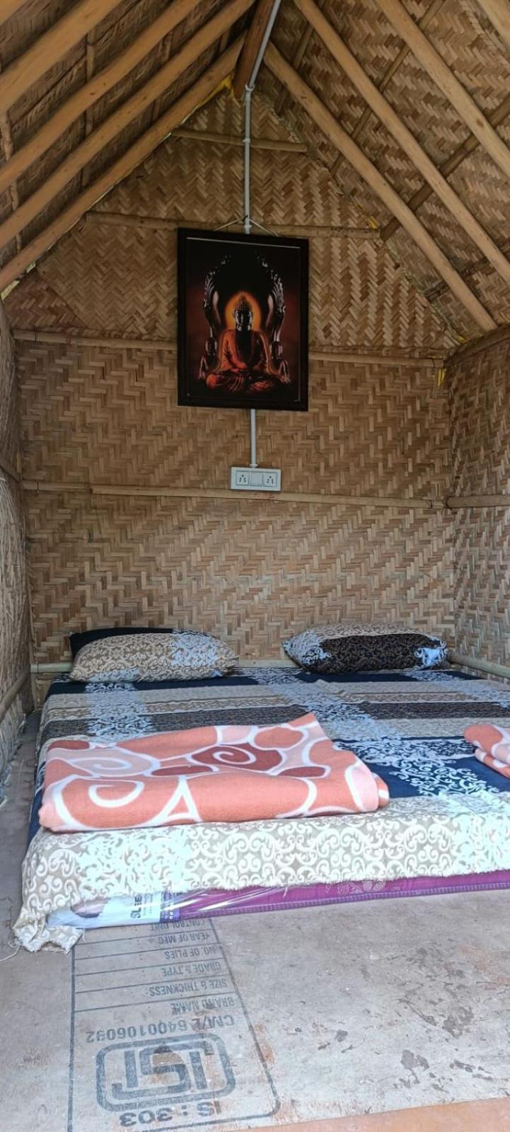 Hampi Wildstone Hotel Luaran gambar