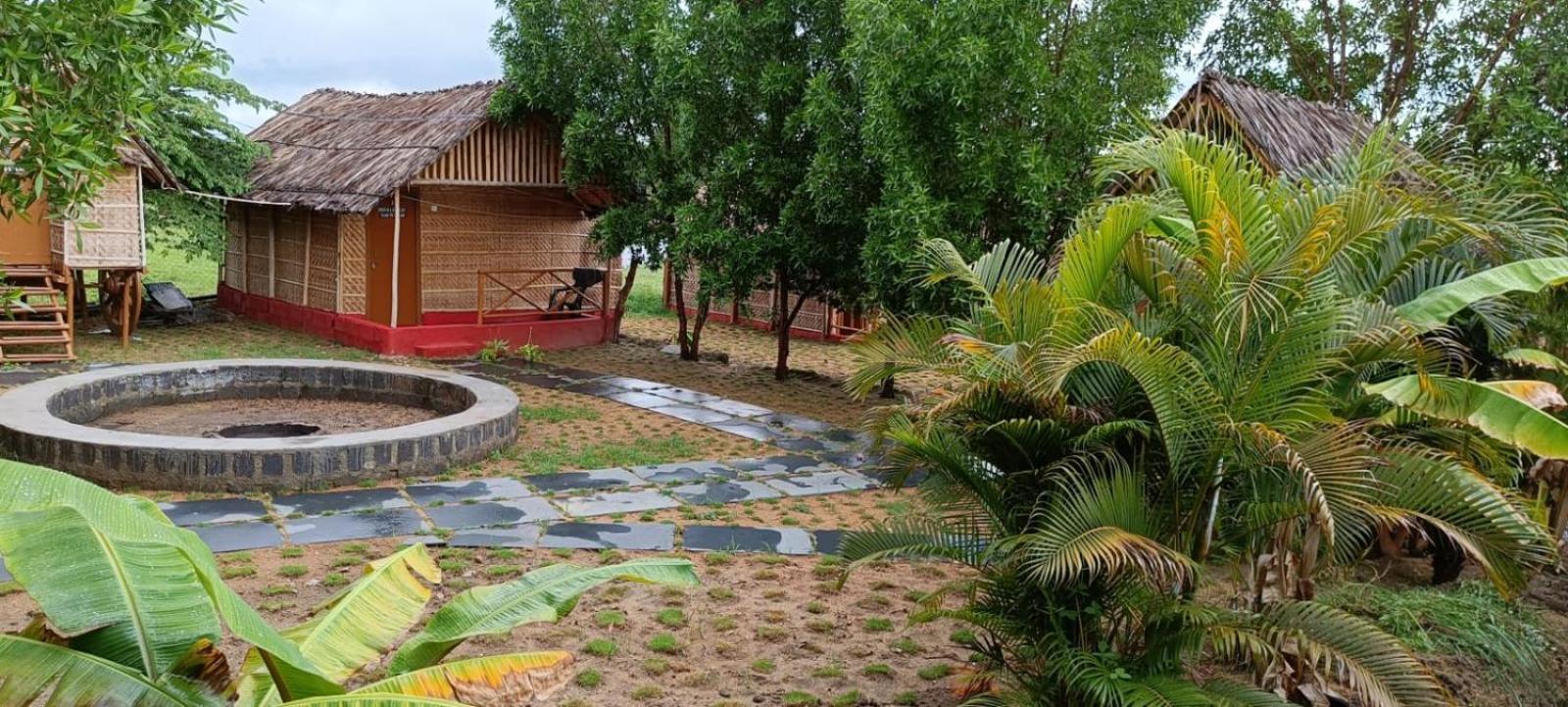 Hampi Wildstone Hotel Luaran gambar