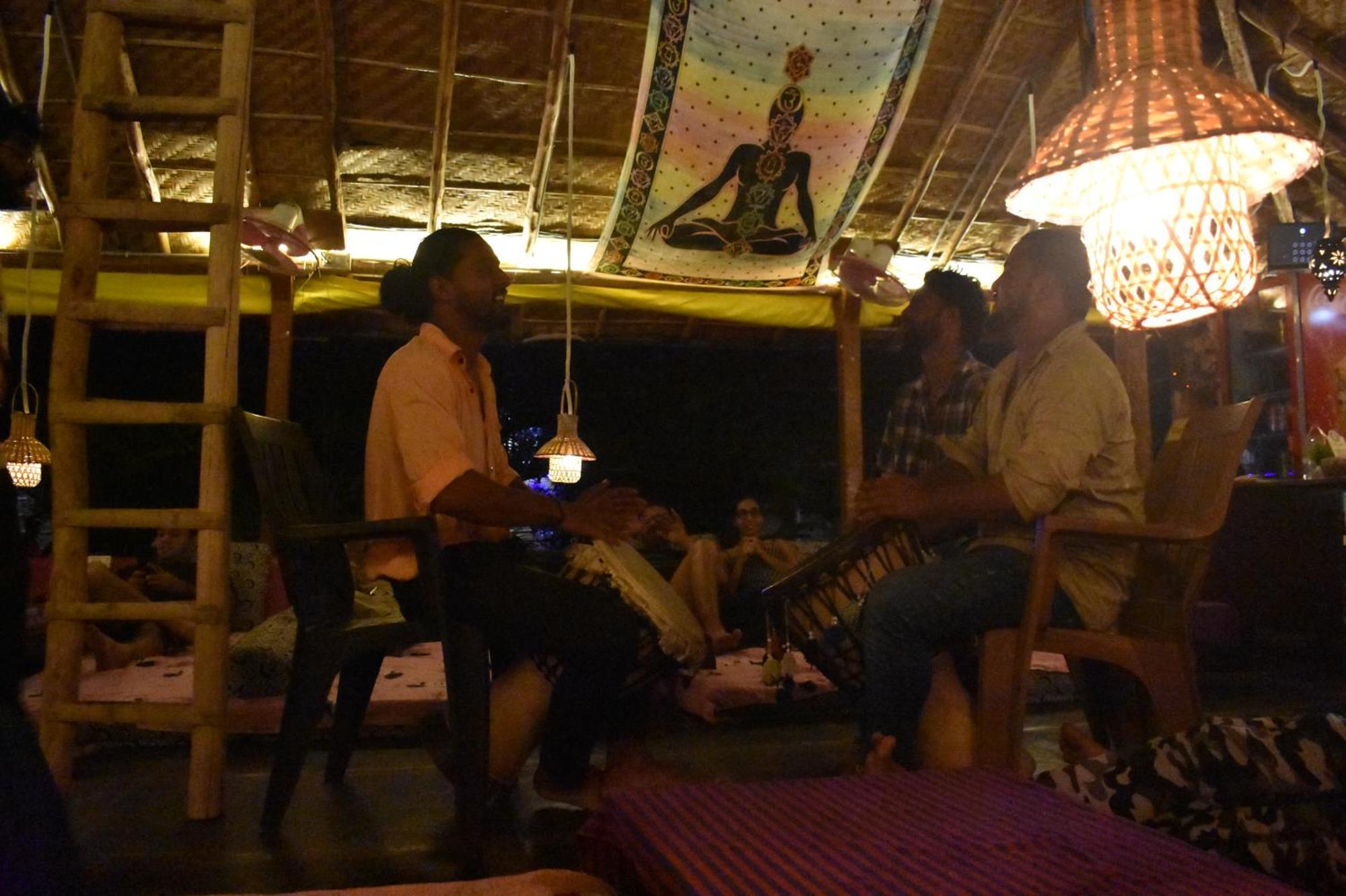 Hampi Wildstone Hotel Luaran gambar