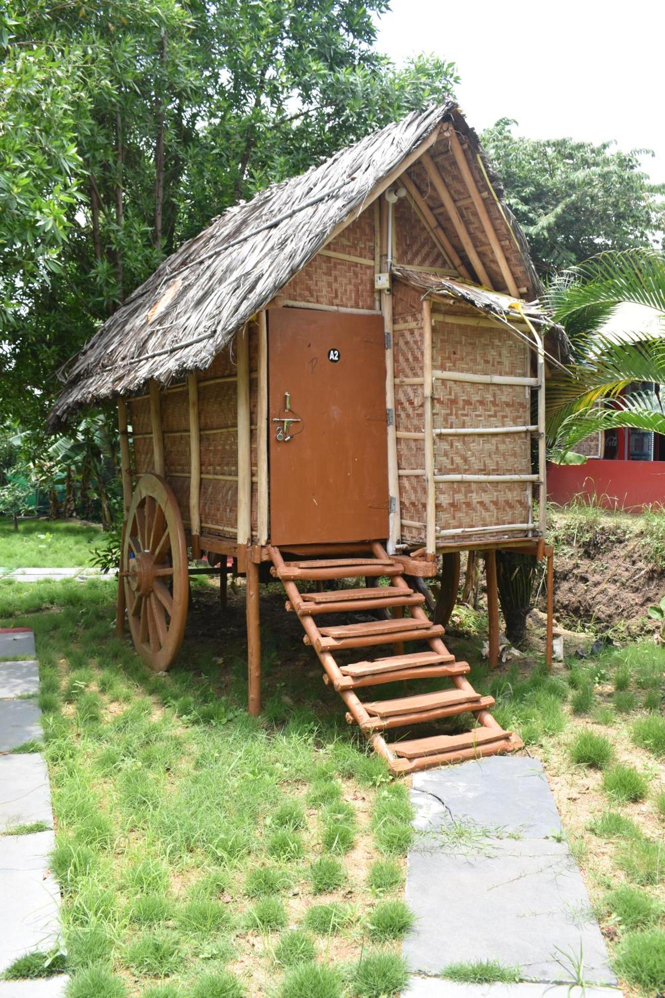 Hampi Wildstone Hotel Luaran gambar